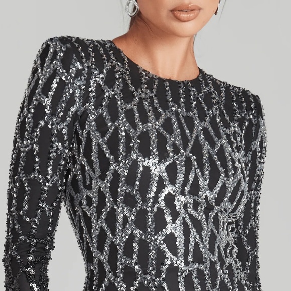 LEXI BLACK DRESS: a sparkling dress perfect for events. - Picture 6 of 8